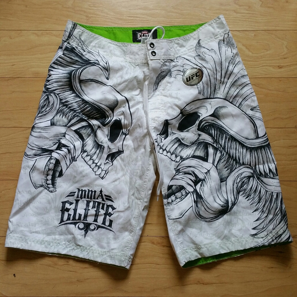 UFC MMA Elite Men's swim trunks M NEW